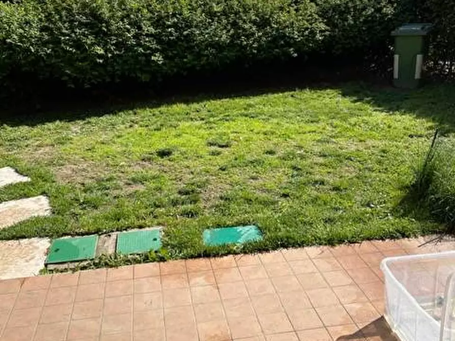 Immagine 28 di Appartamento in vendita  in via Raimondo Vianello 2 a Peschiera Del Garda