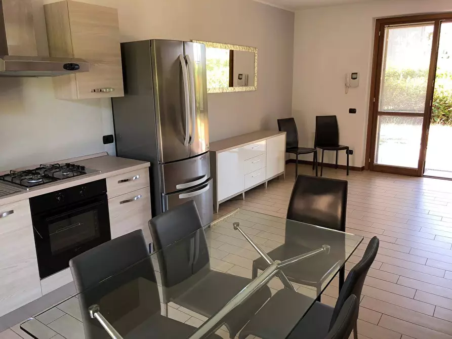 Immagine 34 di Appartamento in vendita  in via Raimondo Vianello 2 a Peschiera Del Garda