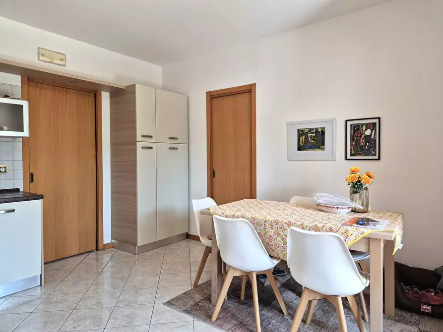 Immagine 7 di Appartamento in vendita  in via dei vigneti 193 a Lazise