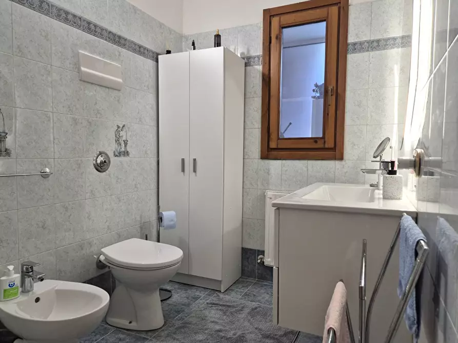 Immagine 12 di Appartamento in vendita  in via dei vigneti 193 a Lazise