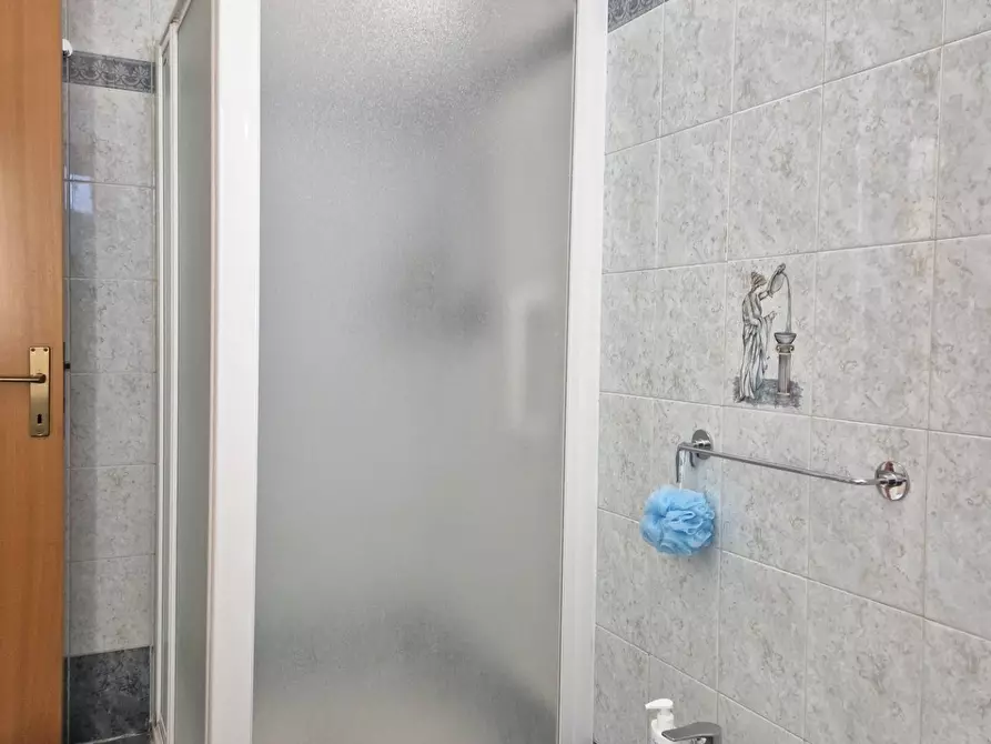 Immagine 14 di Appartamento in vendita  in via dei vigneti 193 a Lazise