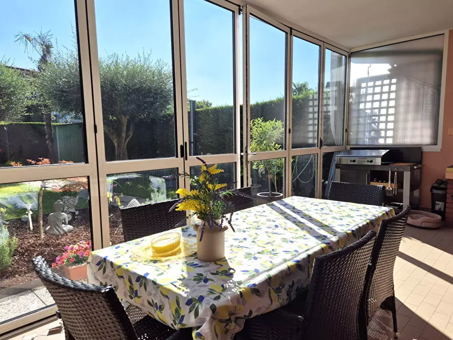 Immagine 20 di Appartamento in vendita  in via dei vigneti 193 a Lazise