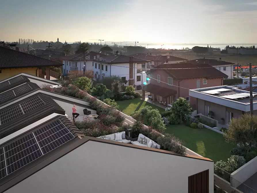 Immagine 1 di Appartamento in vendita  in VIA SOTTOMONTE a Lazise