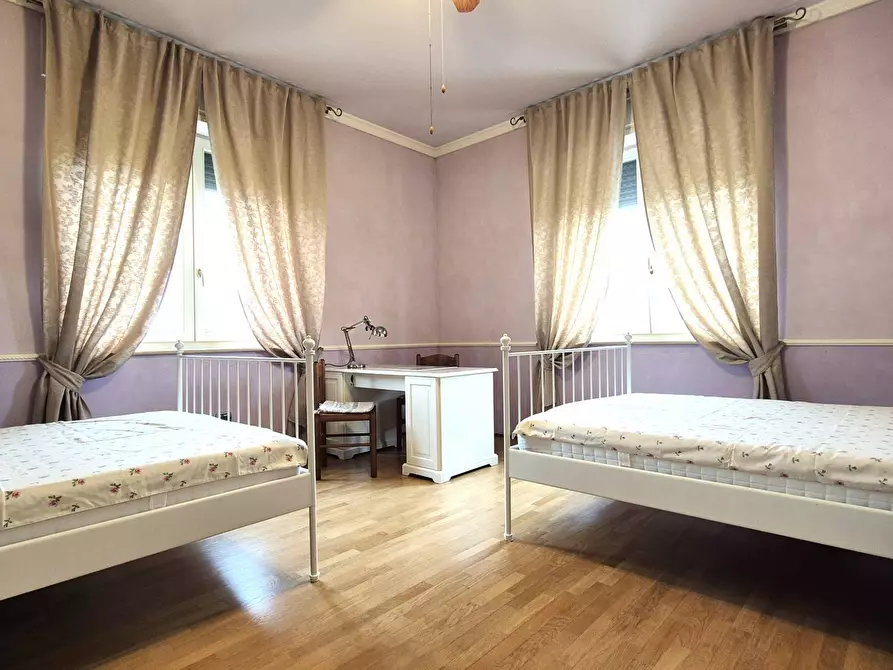Immagine 15 di Villa in vendita  in via roma 83 a Bussolengo