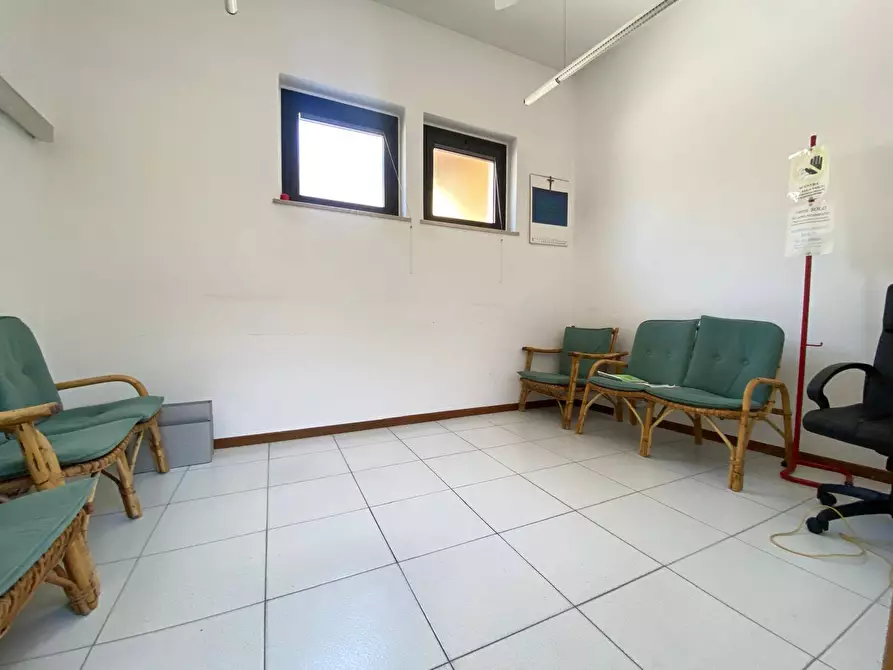 Immagine 6 di Ufficio in vendita  in Vicolo Brennero 2 a Sant'ambrogio Di Valpolicella