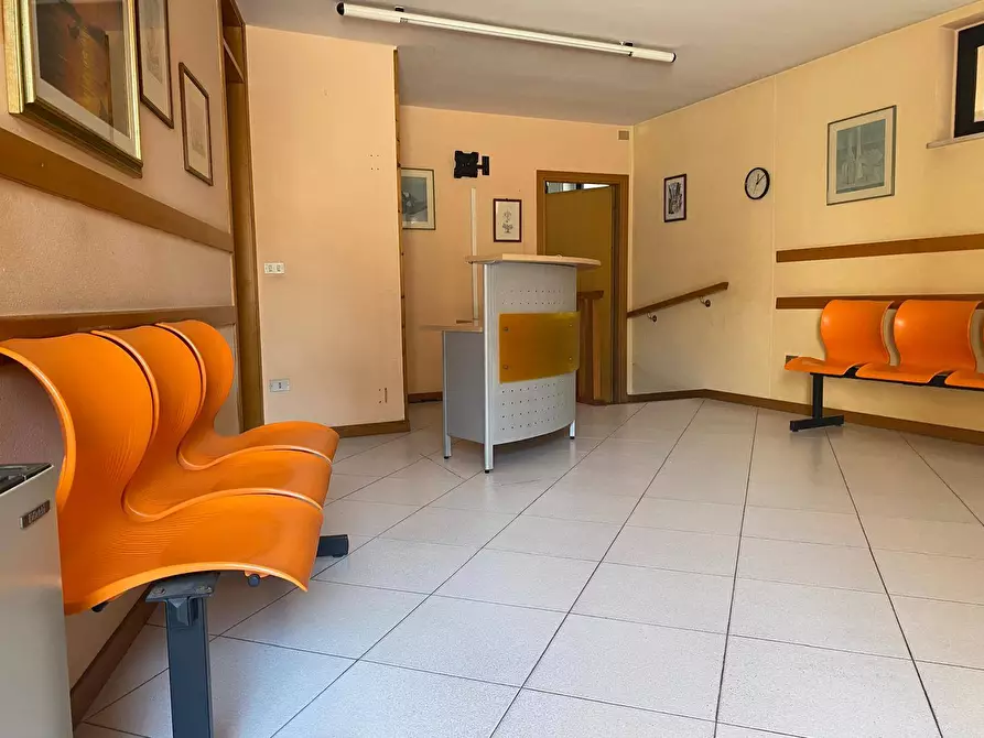 Immagine 3 di Ufficio in vendita  in Vicolo Brennero 2 a Sant'ambrogio Di Valpolicella