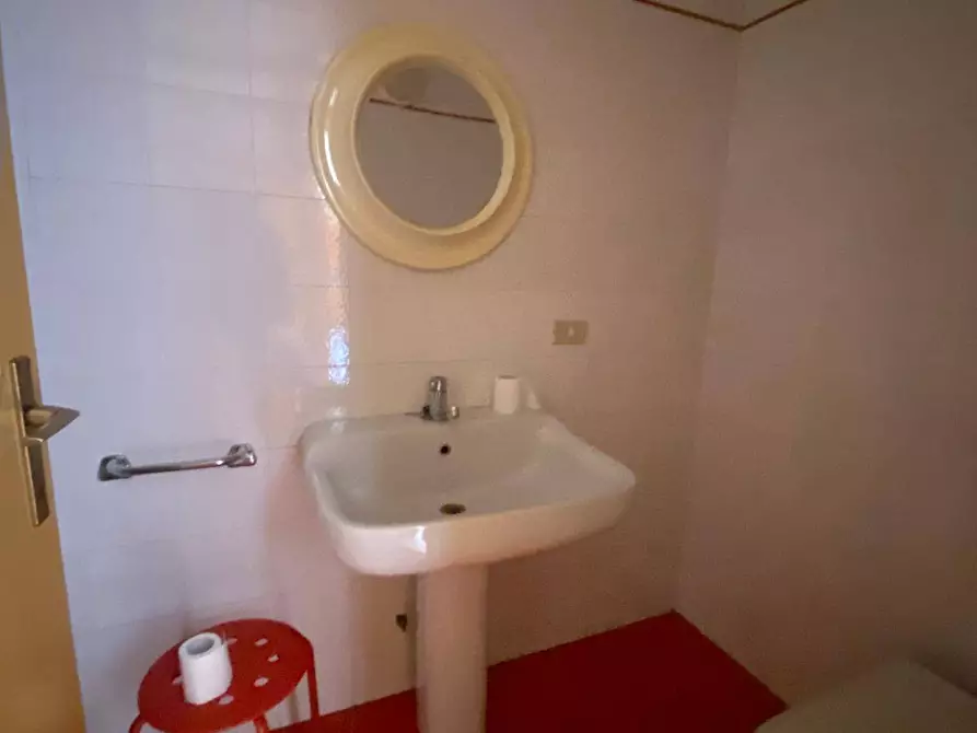 Immagine 21 di Ufficio in vendita  in Vicolo Brennero 2 a Sant'ambrogio Di Valpolicella