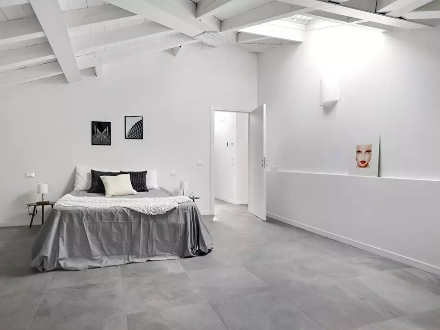 Immagine 13 di Appartamento in vendita  in via matteotti a Sant'ambrogio Di Valpolicella