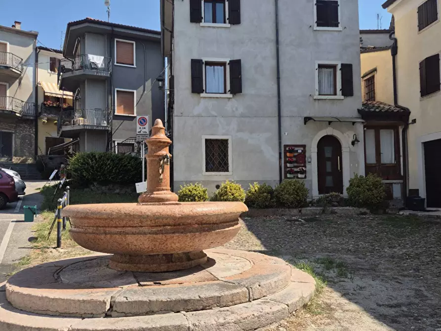 Immagine 1 di Appartamento in vendita  in località Pazzon Cristo a Caprino Veronese