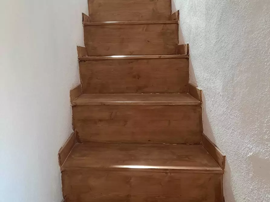 Immagine 4 di Appartamento in vendita  in via ripe a Lajatico