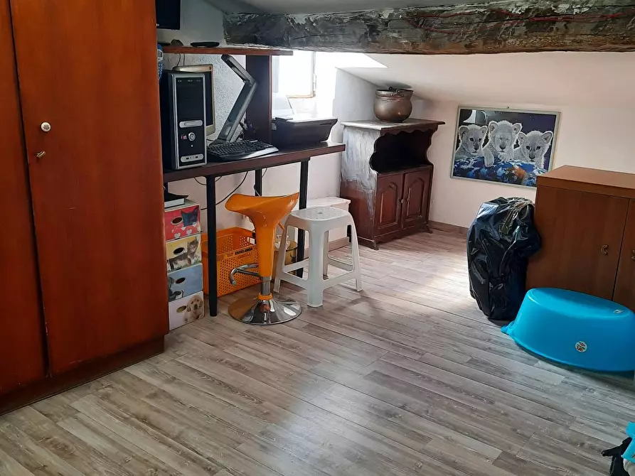 Immagine 6 di Appartamento in vendita  in via ripe a Lajatico