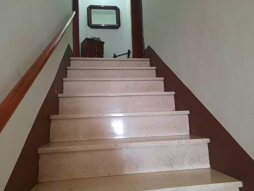 Immagine 5 di Appartamento in vendita  in via palermo a Montopoli In Val D'arno