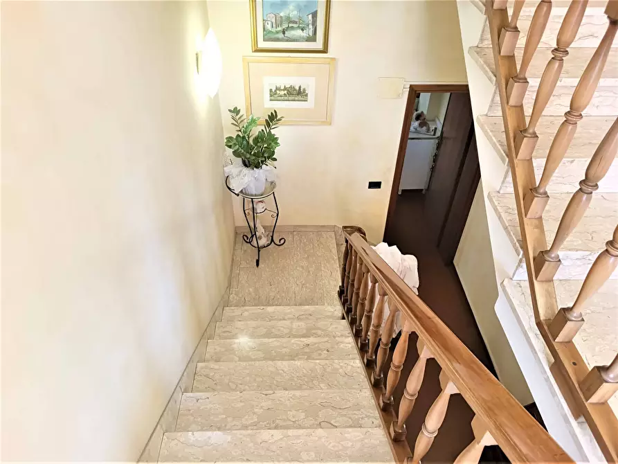 Immagine 31 di Appartamento in vendita  in via della gioventu a San Miniato