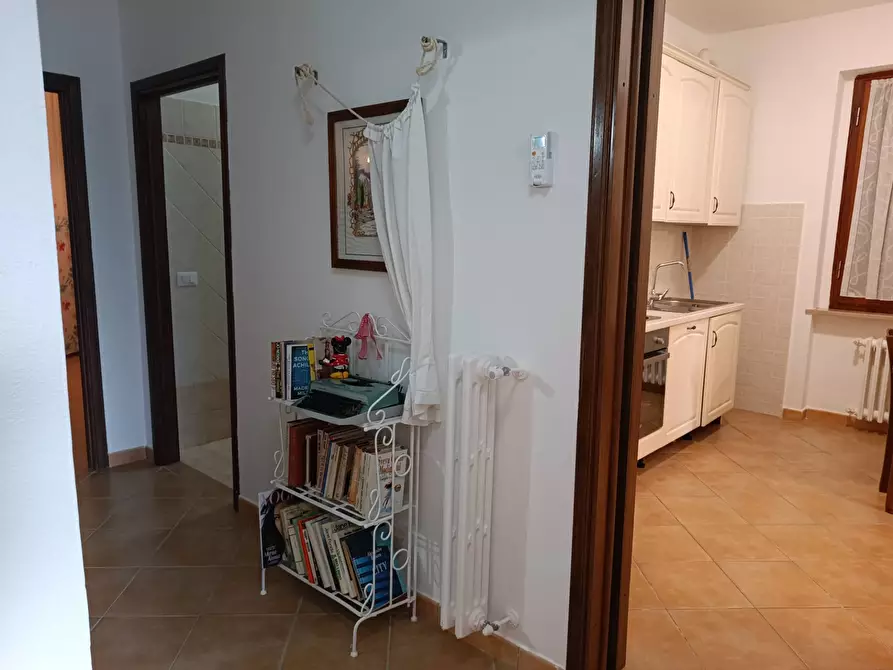 Immagine 5 di Casa indipendente in vendita  in piazza sandro pertini a Lajatico