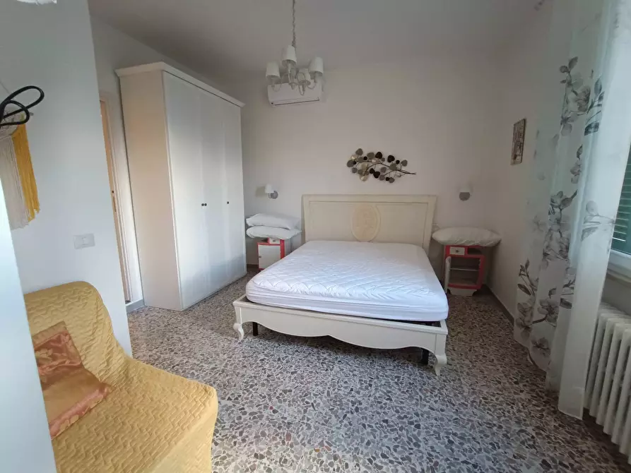 Immagine 14 di Casa indipendente in vendita  in piazza sandro pertini a Lajatico
