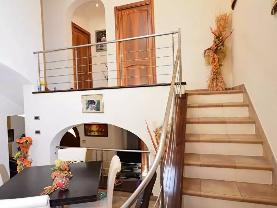 Immagine 8 di Villa in vendita  in via pontesantoro a Collesalvetti