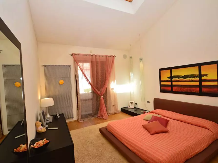 Immagine 12 di Villa in vendita  in via pontesantoro a Collesalvetti