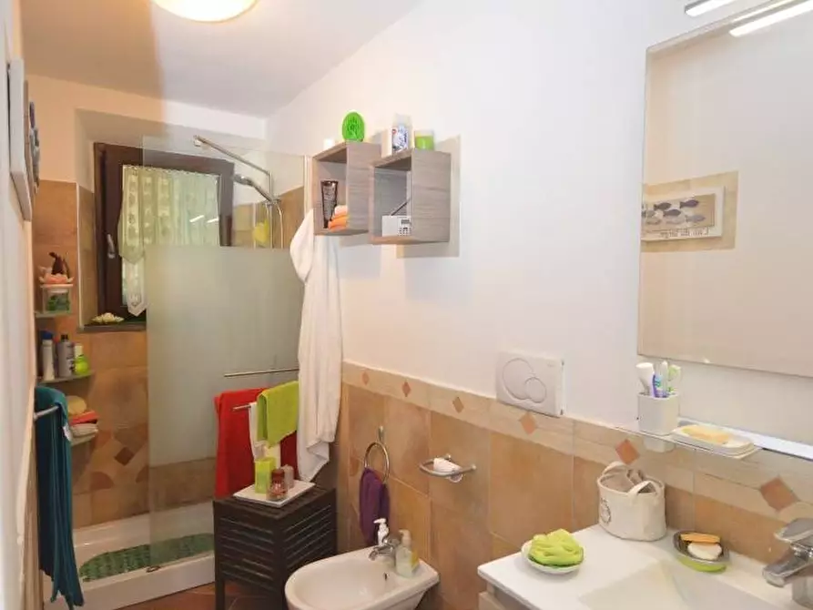 Immagine 23 di Villa in vendita  in via pontesantoro a Collesalvetti