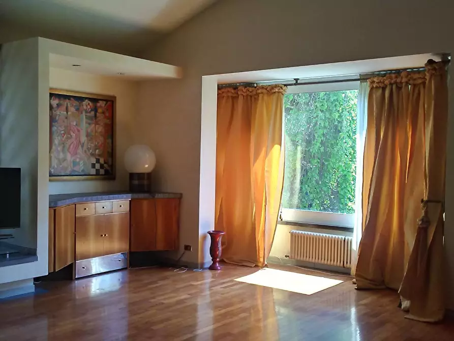 Immagine 2 di Villa in vendita  in via gramsci a Casciana Terme Lari