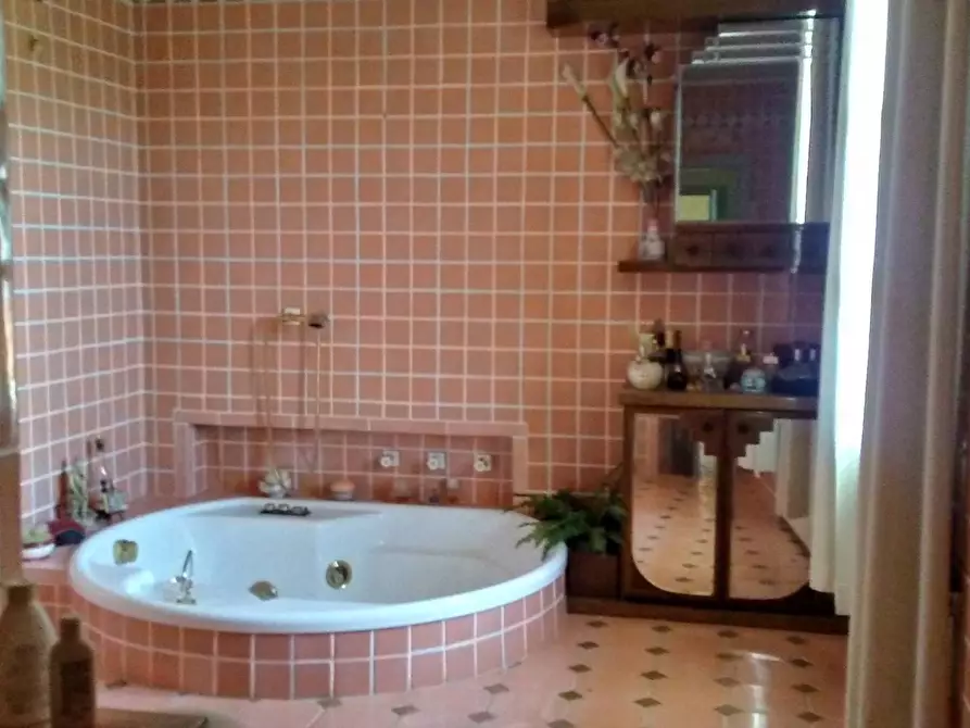 Immagine 13 di Villa in vendita  in via gramsci a Casciana Terme Lari