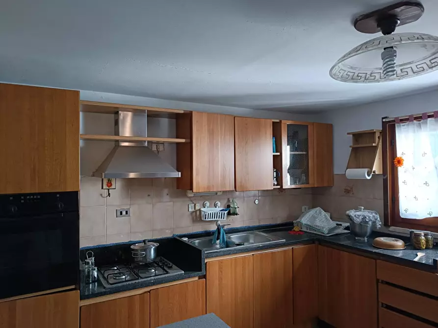 Immagine 3 di Appartamento in vendita  in fontanelle a Montopoli In Val D'arno