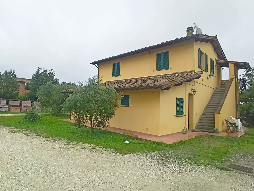 Immagine 2 di Casa indipendente in vendita  in via dei girasoli a Montopoli In Val D'arno