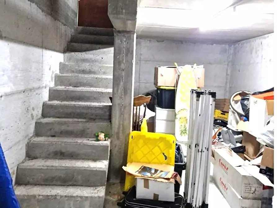 Immagine 13 di Appartamento in vendita  in via trento e trieste 11 a Crespina Lorenzana