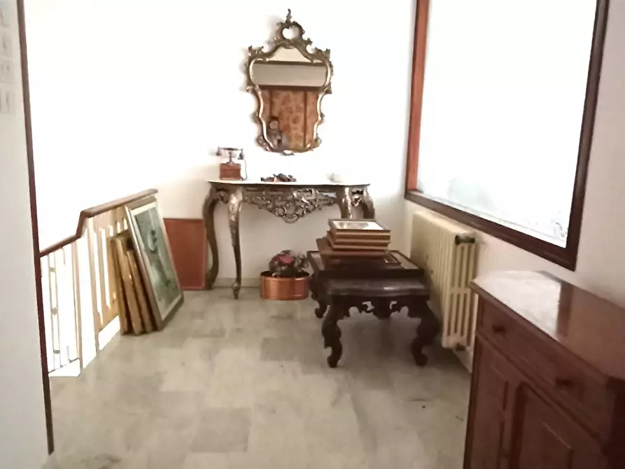 Immagine 5 di Appartamento in vendita  in viale 1  maggio a Ponsacco