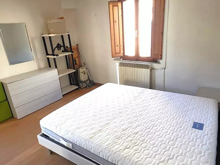 Immagine 4 di Appartamento in vendita  in piazza della repubblica a Ponsacco