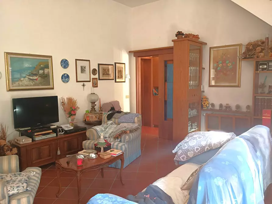 Immagine 2 di Appartamento in vendita  in via minzoni a Calci