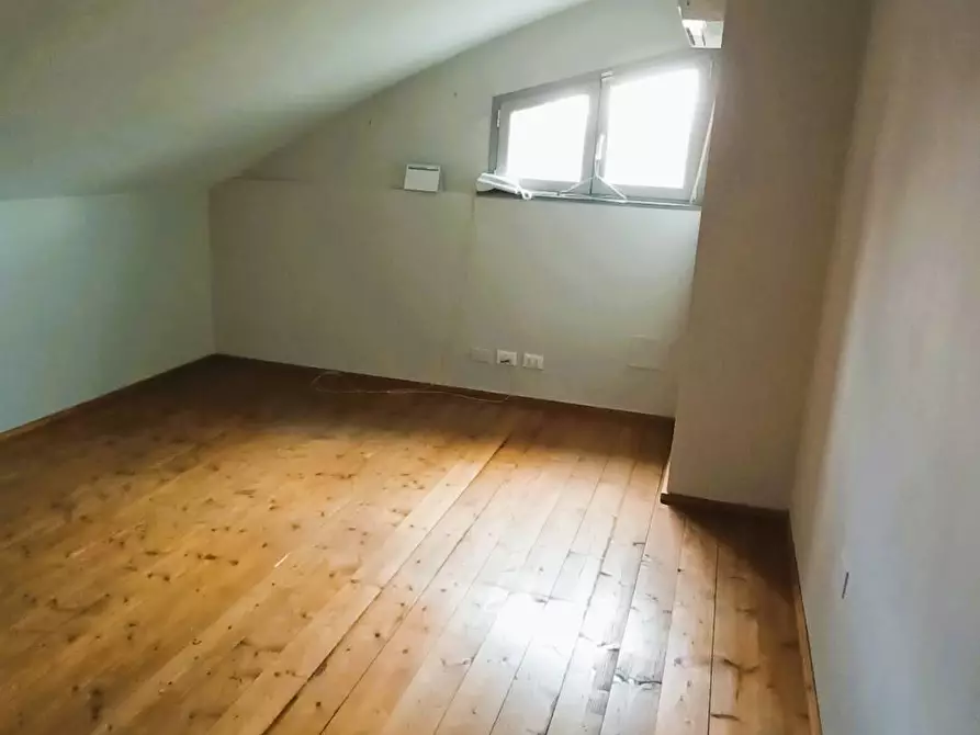 Immagine 7 di Appartamento in vendita  in via fermi a Ponsacco