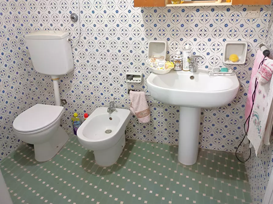 Immagine 17 di Appartamento in vendita  in via del fosso a Santa Maria A Monte