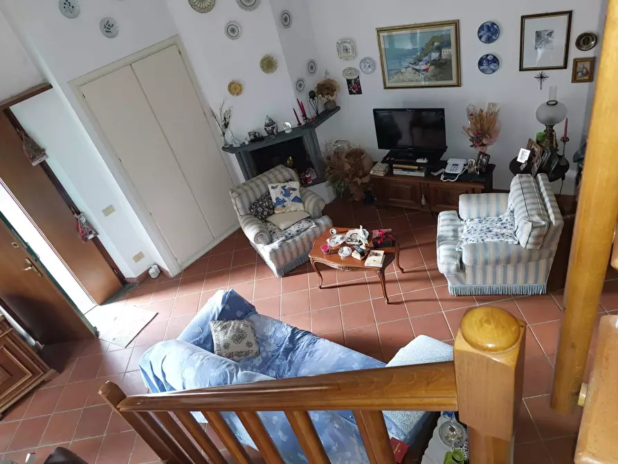 Immagine 1 di Appartamento in vendita  in via minzoni a Calci