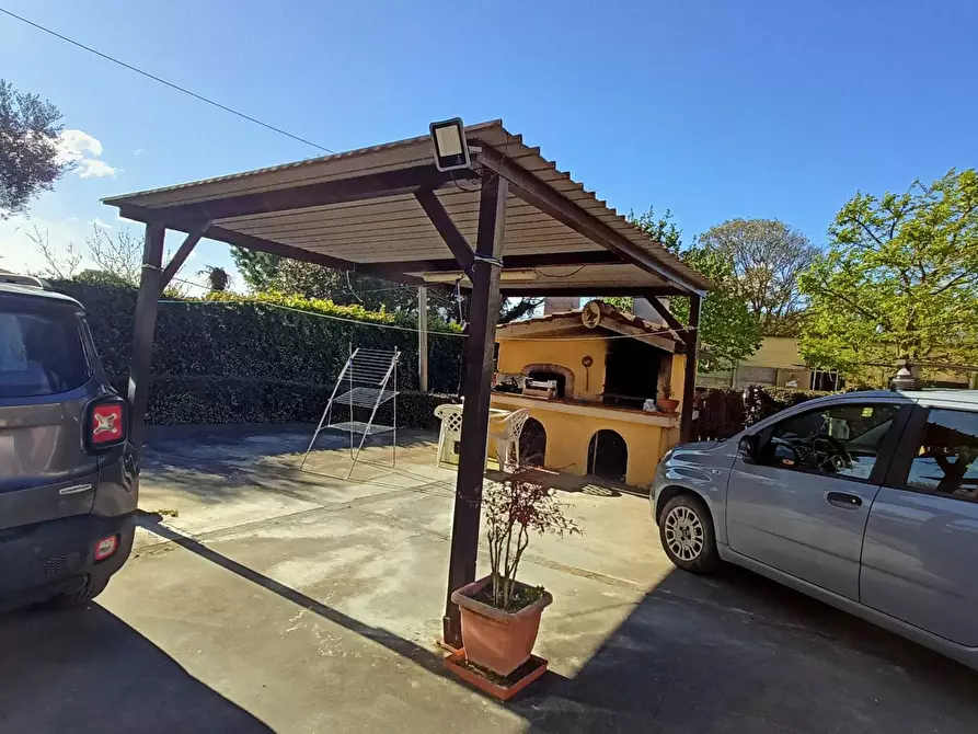 Immagine 14 di Appartamento in vendita  in via del fosso a Santa Maria A Monte