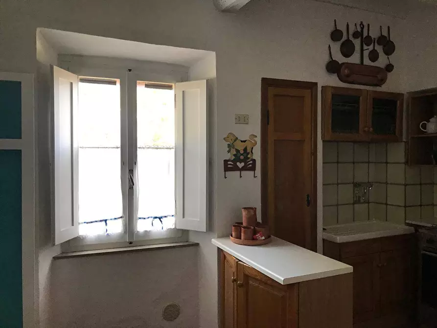 Immagine 2 di Appartamento in vendita  in via del prunello a San Gimignano