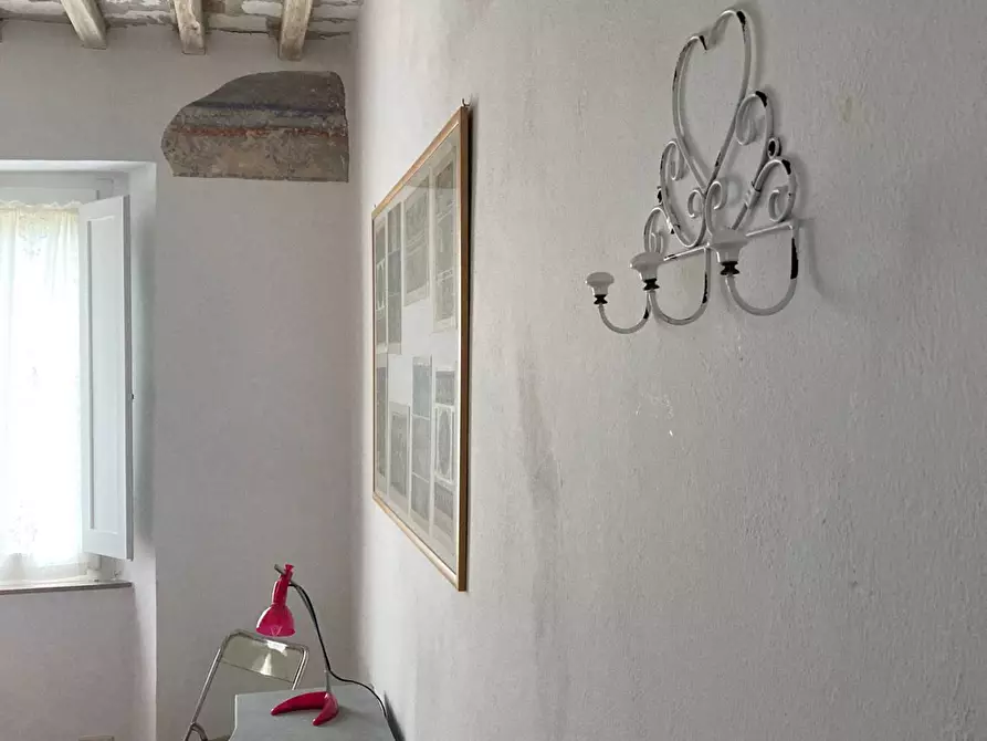 Immagine 17 di Appartamento in vendita  in via del prunello a San Gimignano