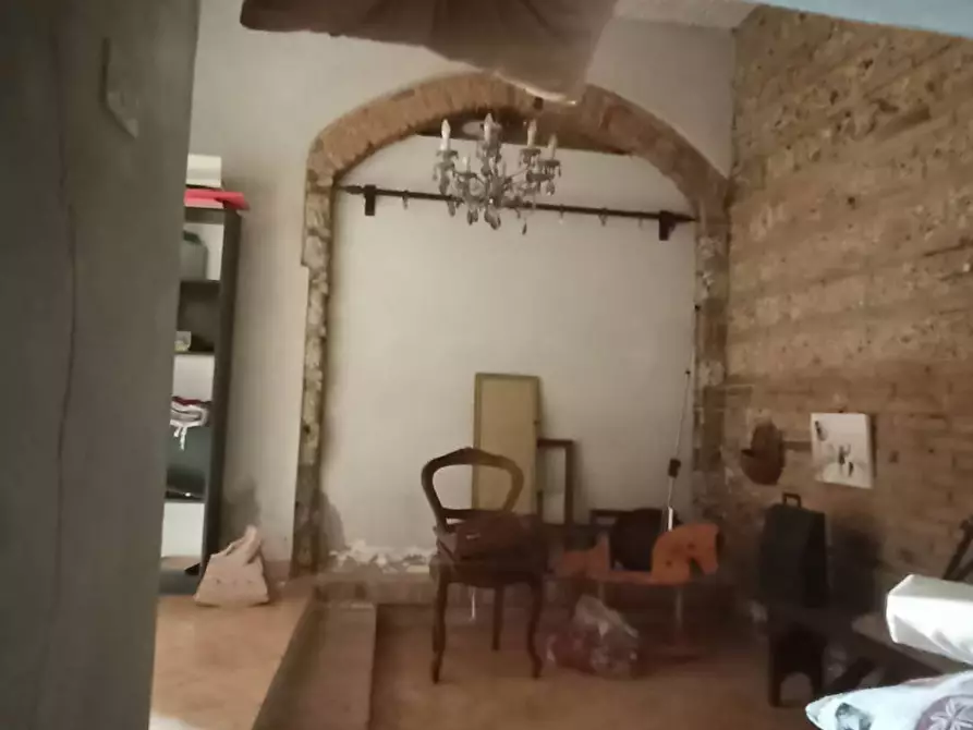 Immagine 7 di Locale commerciale in vendita  in via pian di laura a Crespina Lorenzana