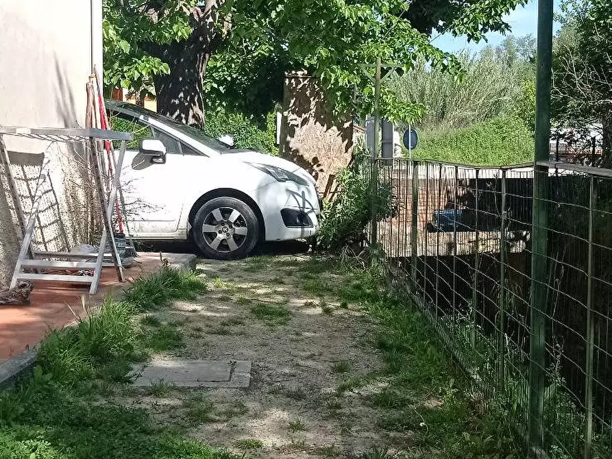 Immagine 11 di Appartamento in vendita  in via provinciale a Crespina Lorenzana