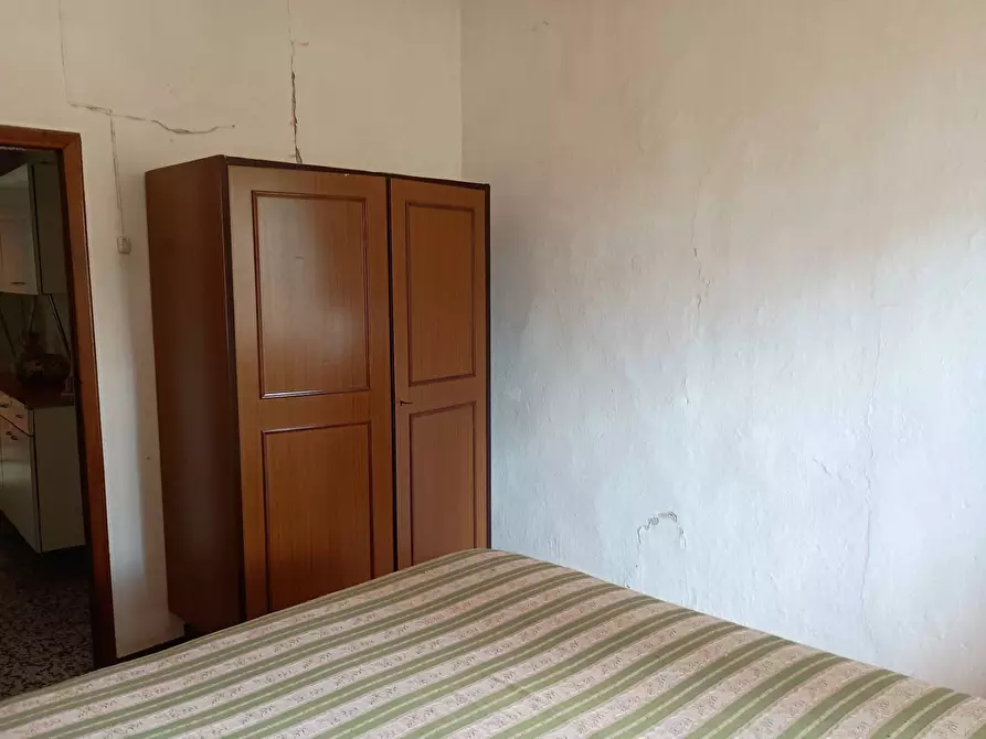 Immagine 11 di Appartamento in vendita  in via della croce a Terricciola