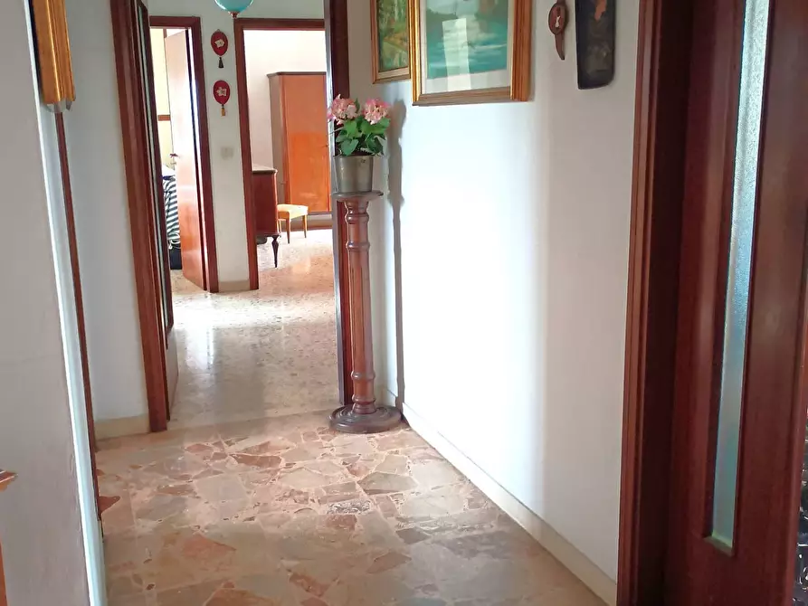 Immagine 3 di Appartamento in vendita  in via della repubblica a Cascina