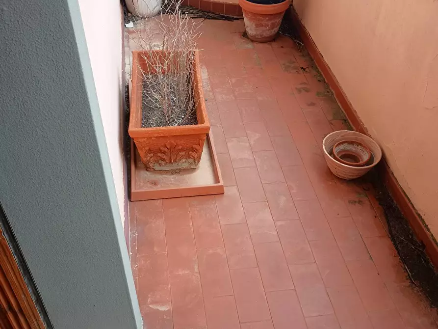 Immagine 16 di Appartamento in vendita  in via della repubblica a Cascina