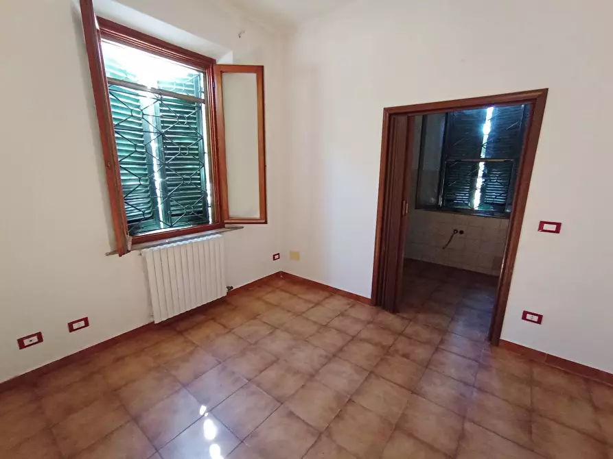 Immagine 5 di Appartamento in vendita  in via Solferino a Pontedera