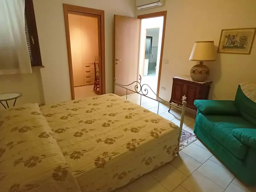 Immagine 14 di Appartamento in vendita  in via aldo moro a Crespina Lorenzana