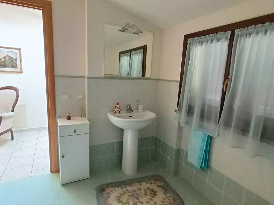 Immagine 18 di Appartamento in vendita  in via aldo moro a Crespina Lorenzana