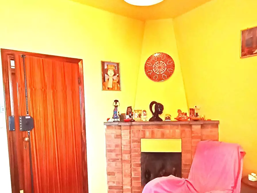 Immagine 4 di Appartamento in vendita  in via le mura a Crespina Lorenzana