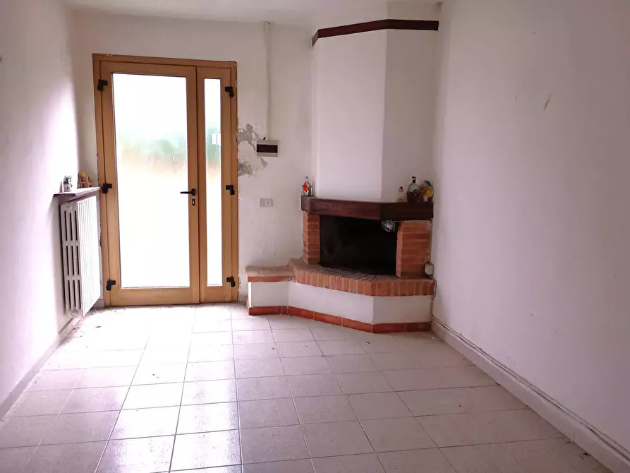 Immagine 2 di Appartamento in vendita  in via del fosso a Santa Maria A Monte