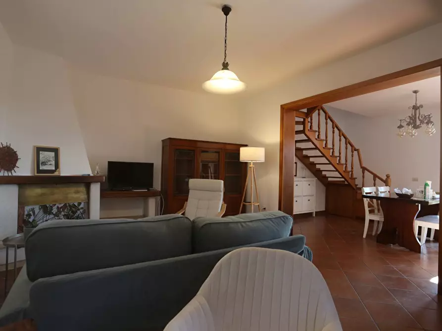 Immagine 1 di Casa indipendente in affitto  in via del poggio al vento a Pontedera