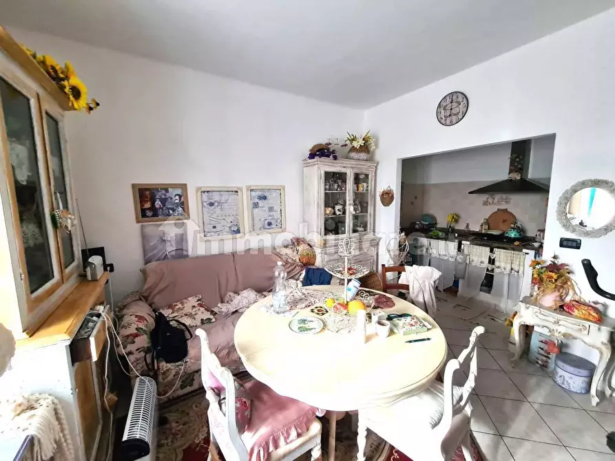 Immagine 2 di Appartamento in vendita  in via della repubblica a Castellina Marittima