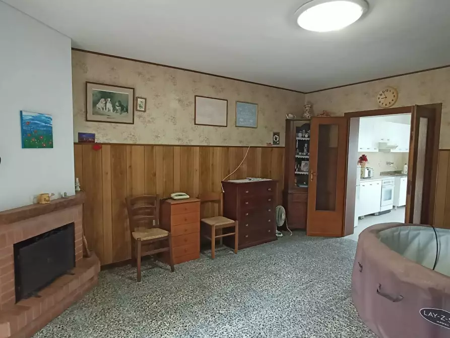 Immagine 11 di Villetta a schiera in vendita  in via Lavoria a Crespina Lorenzana