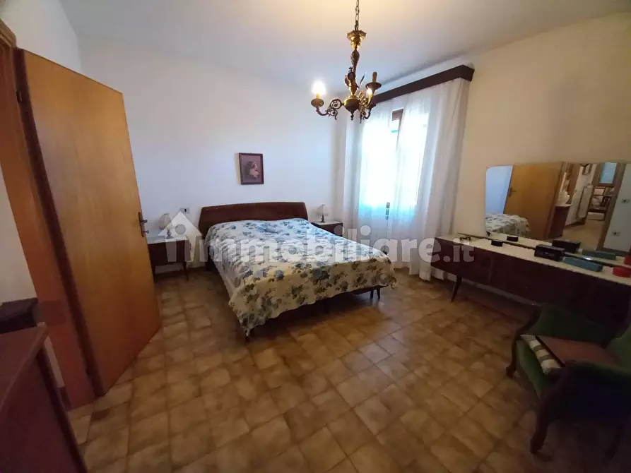 Immagine 10 di Villetta a schiera in vendita  in via Verdi a Crespina Lorenzana